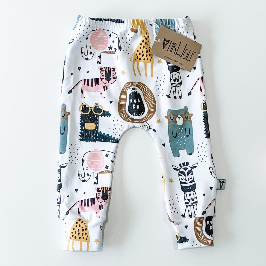 SALE - Baby Legging - Fun Animals on white