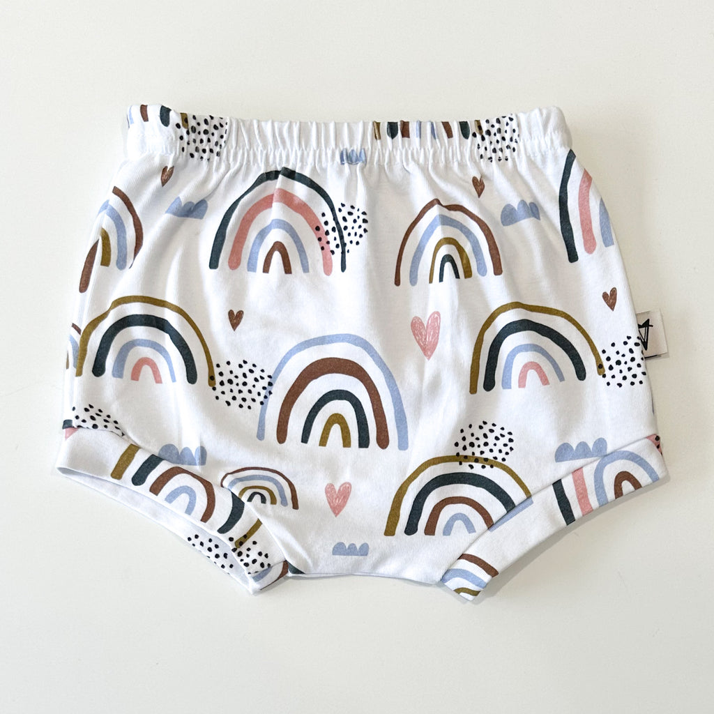 Hearts and rainbows Shortie