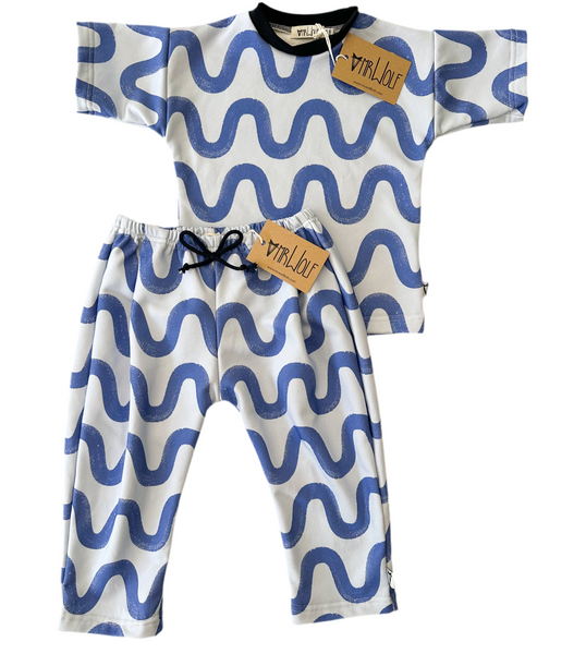 Blue Waves Sweatshirting