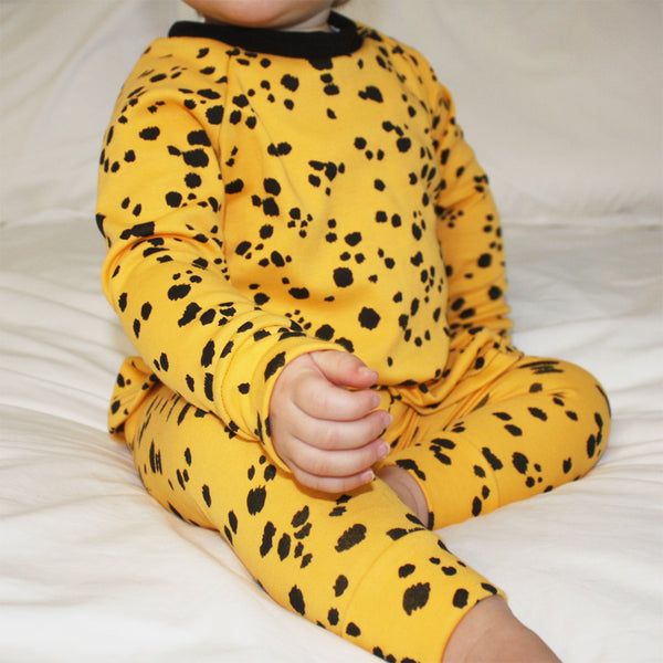 Lounge Set - Yellow Dalmatian Spots