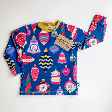 RTW - T-shirt - baubles