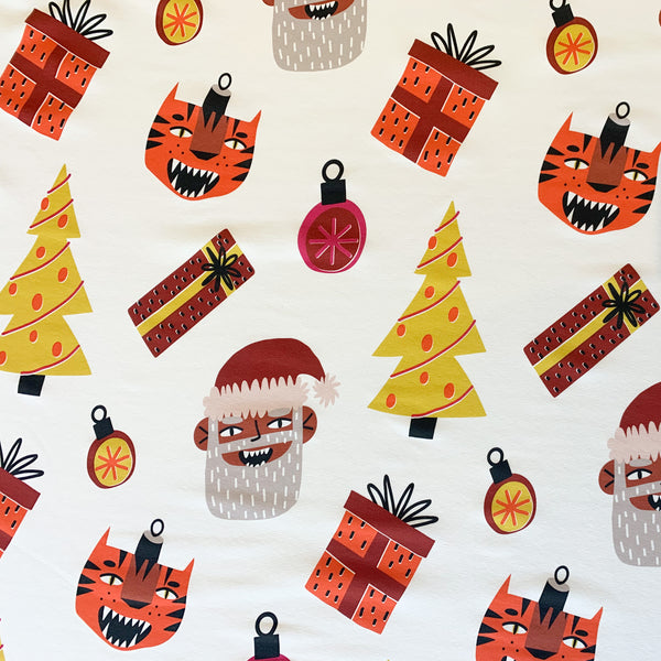 Roar Santa